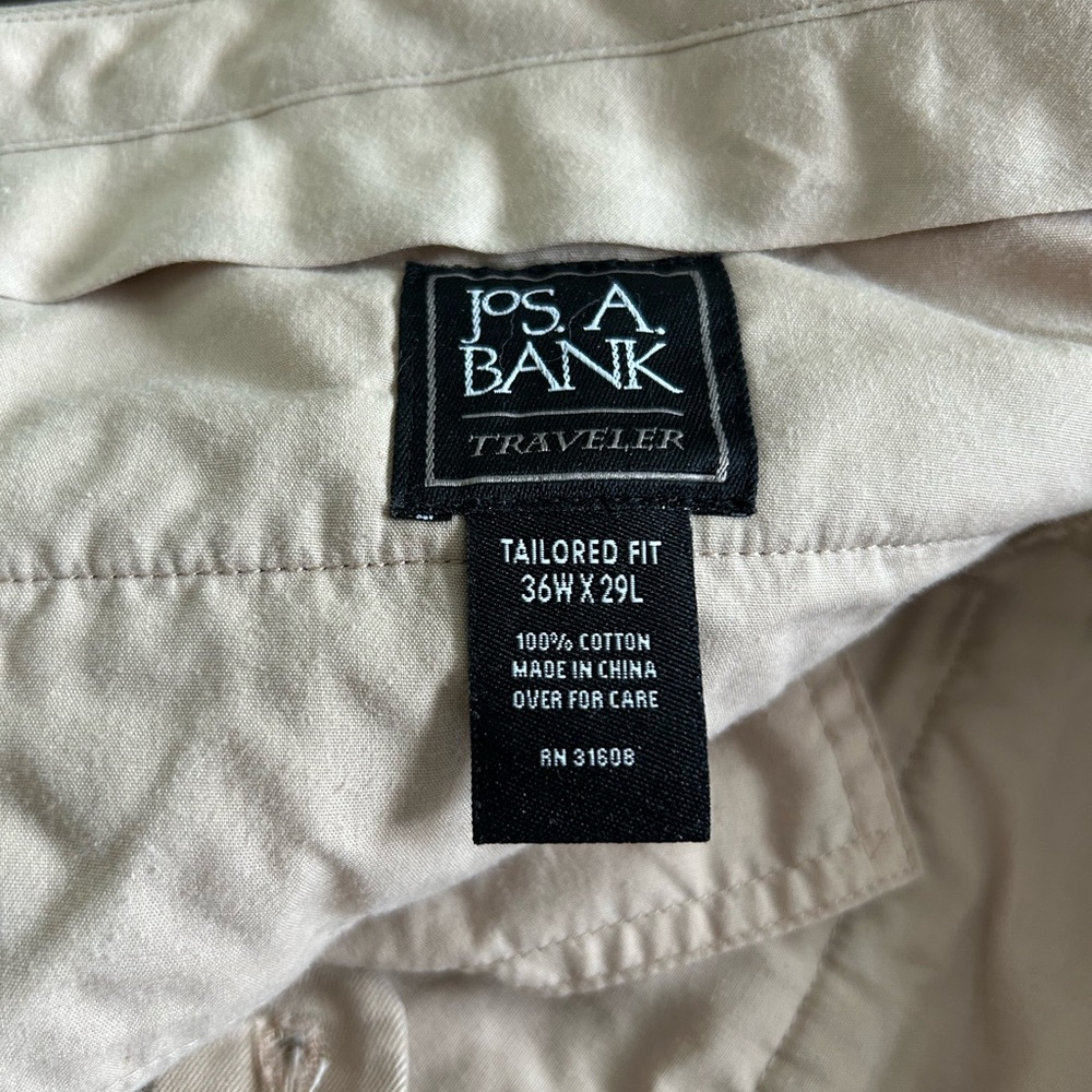 Jos. A. Bank Traveler Tailored Fit Khaki Pants